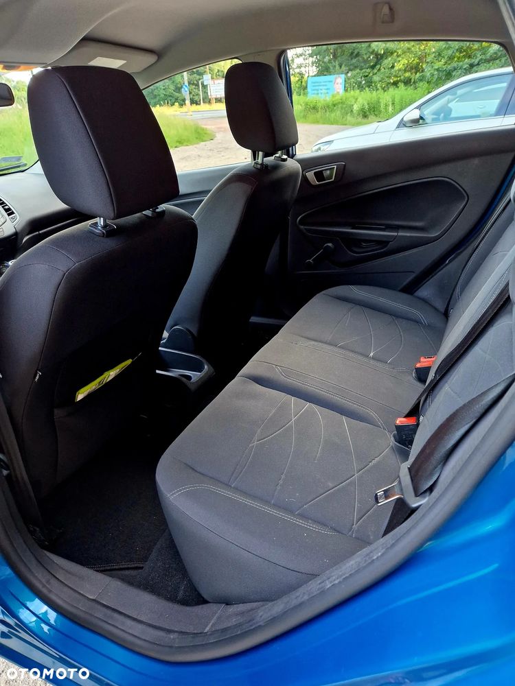 Ford Fiesta 1.25 Ambiente EU5 - 21