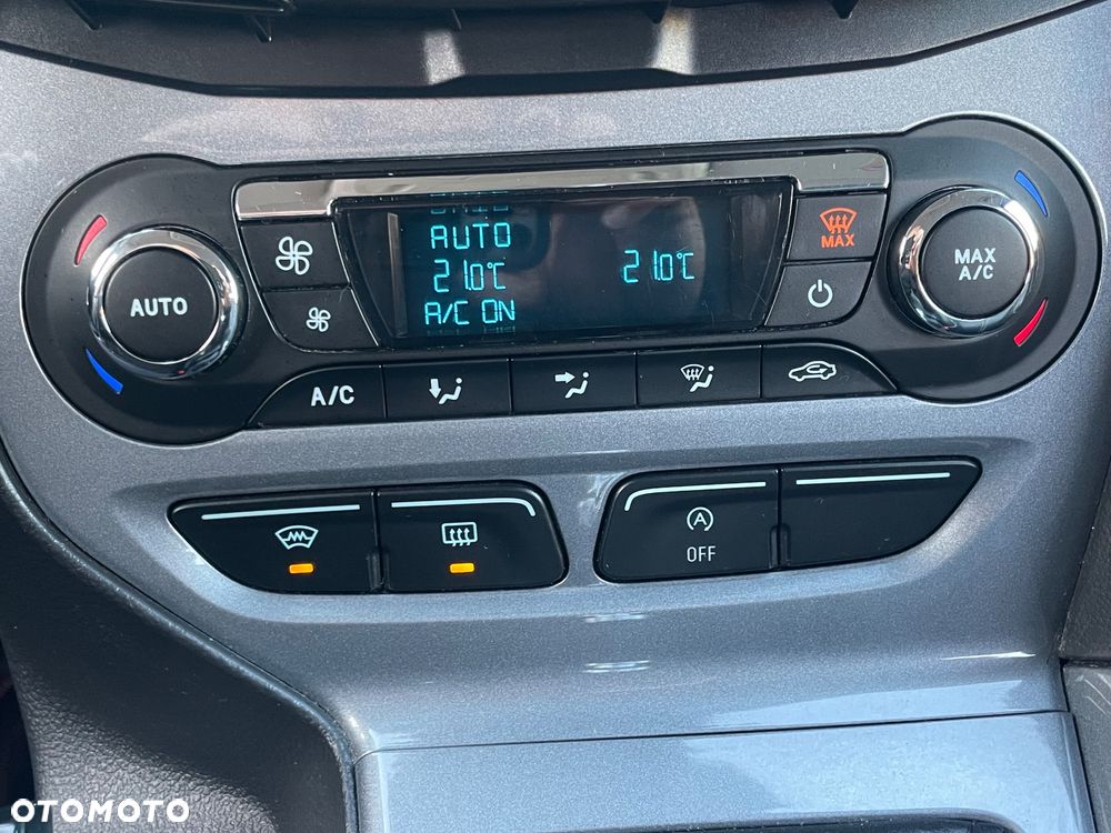 Ford Focus 1.6 EcoBoost Start-Stopp-System Titanium - 28