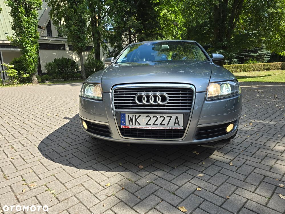 Audi A6 Limousine 2.4 - 2
