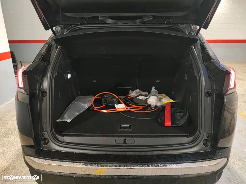 Peugeot 3008 1.6 Hybrid4 GT e-EAT8 - 11
