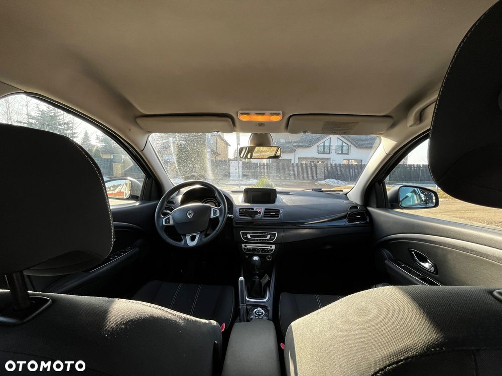 Renault Megane 1.5 dCi Authentique - 6