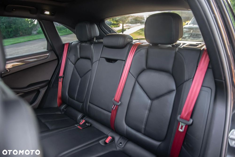 Porsche Macan Standard - 15