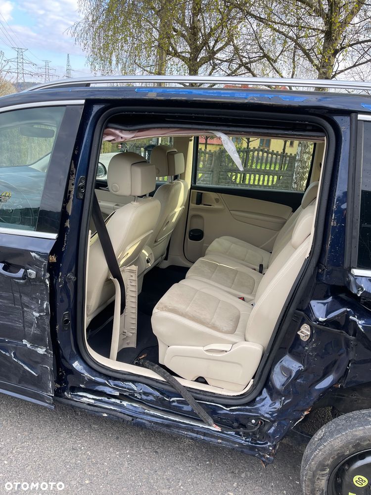 Volkswagen Sharan 2.0 TDI 4MOTION BlueMotion Technology Cup - 29