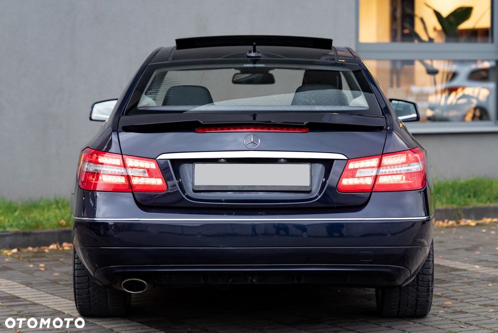 Mercedes-Benz Klasa E - 8