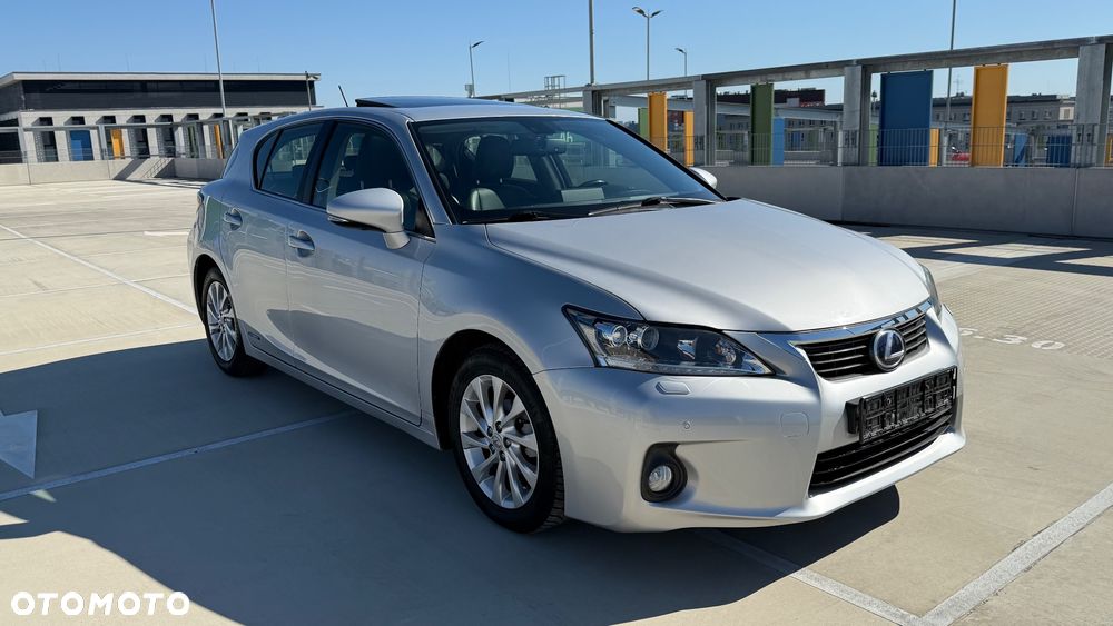 Lexus CT 200h Prestige - 5