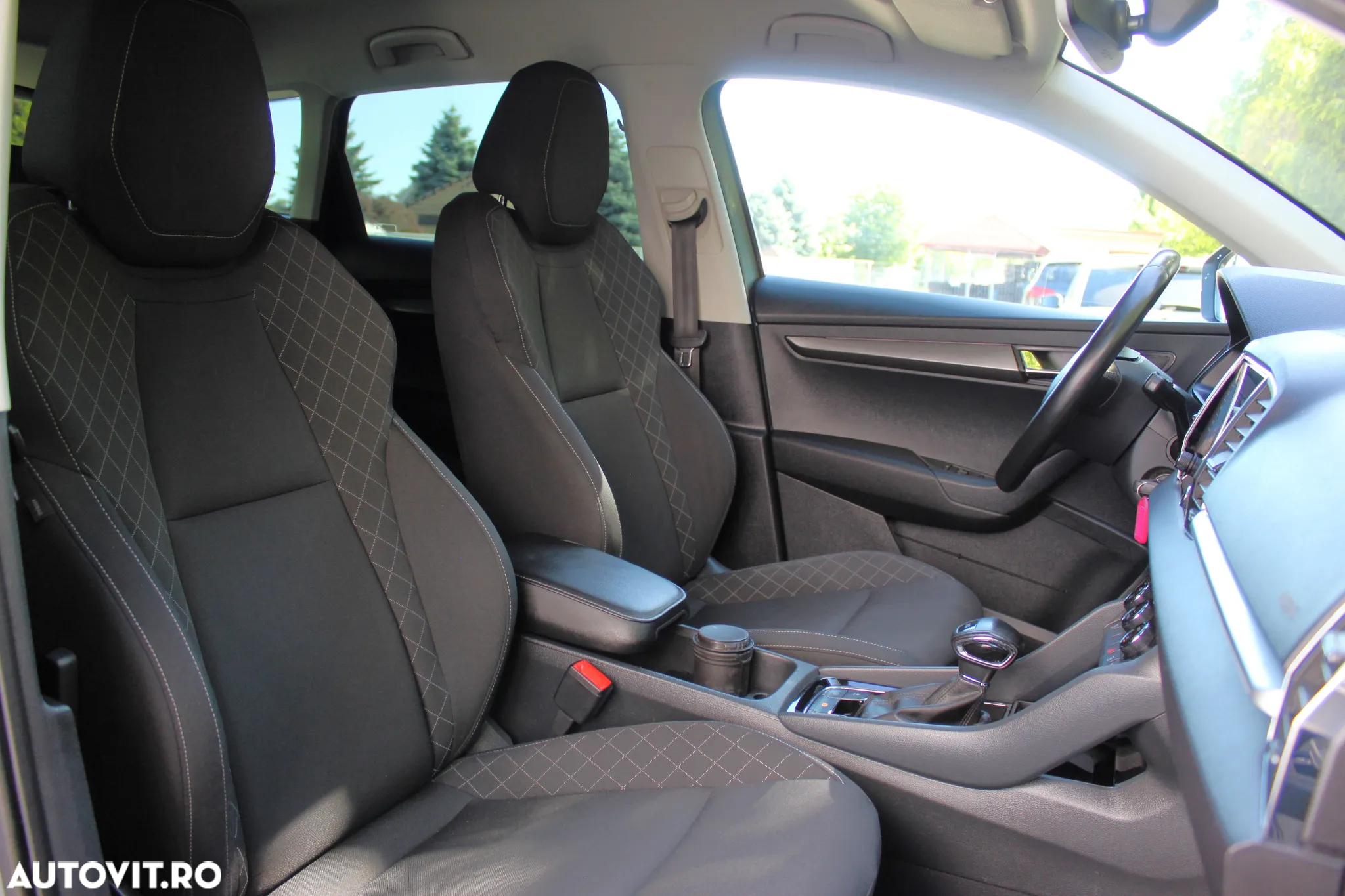 Skoda Karoq 1.5 TSI DSG Ambition - 11