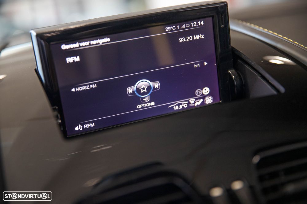 Aston Martin Vantage Roadster V12 S Sportshift 3 - 23