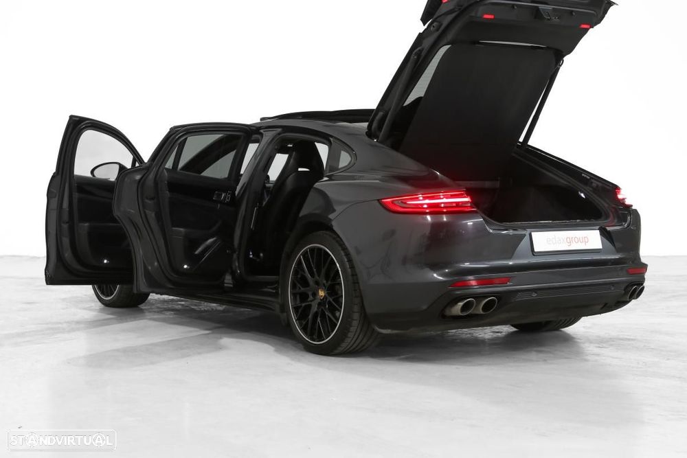 Porsche Panamera 4 S - 5