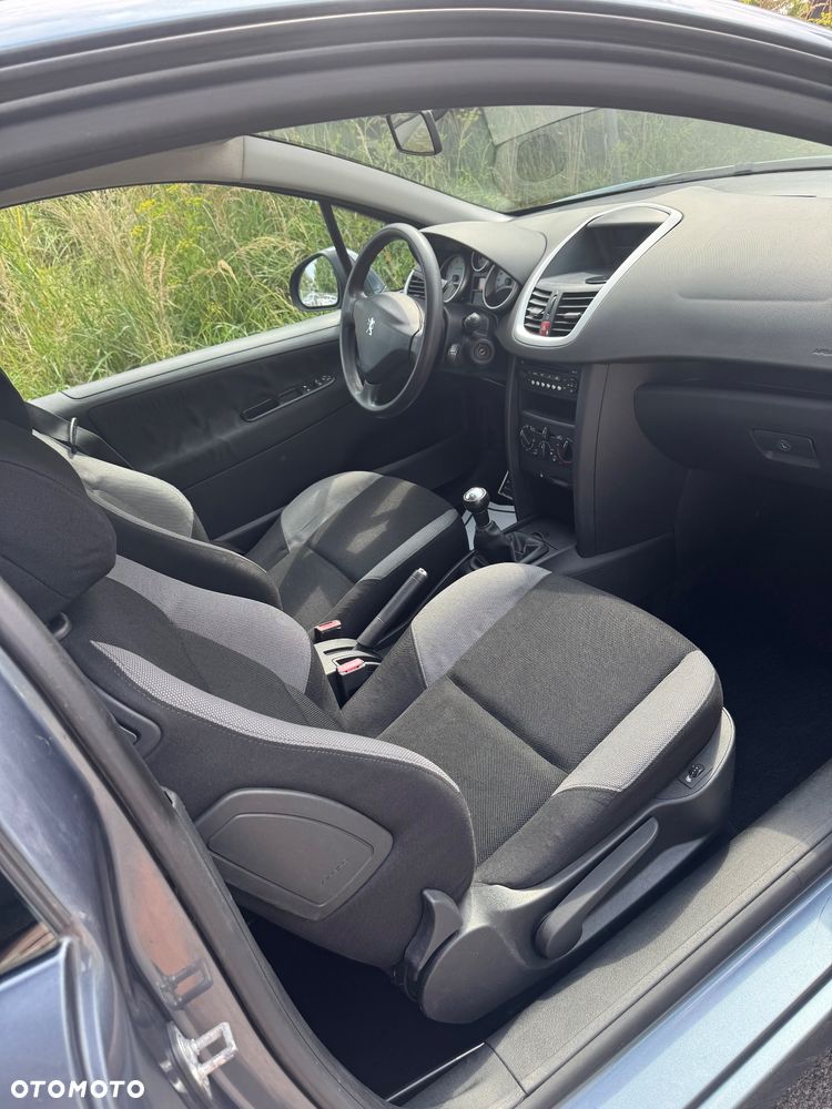 Peugeot 207 75 Urban Move - 7