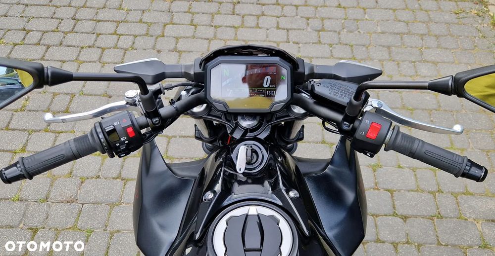 Kawasaki Z 650 - 7