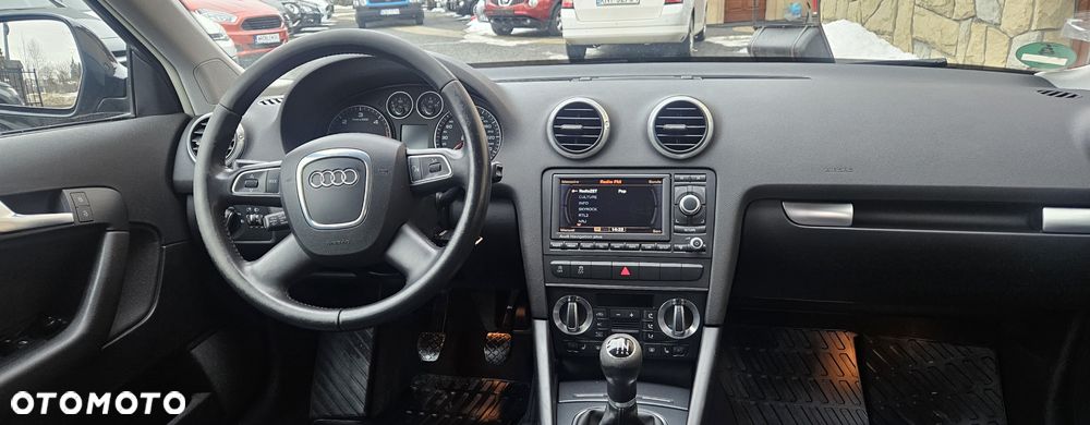 Audi A3 Sportback 2.0 TDI Attraction - 30
