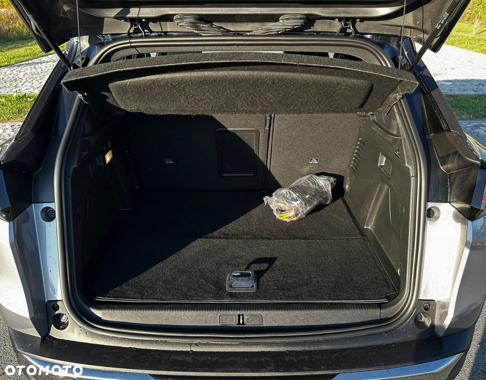 Peugeot 3008 225 e-EAT8 GT - 13