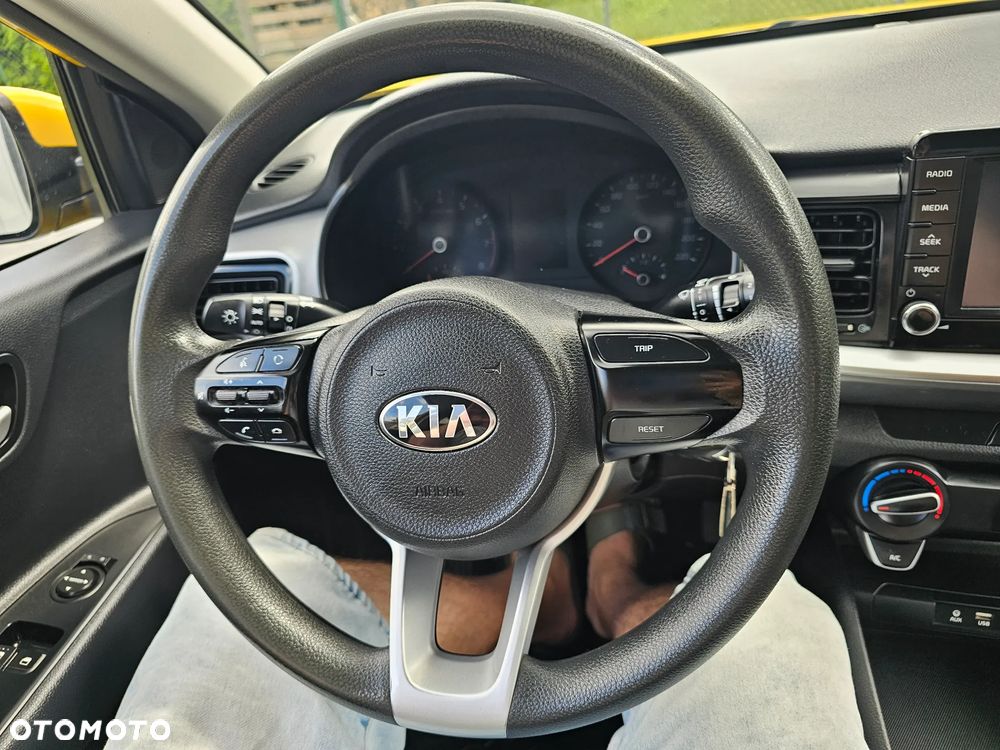 Kia Stonic 1.2 M - 36