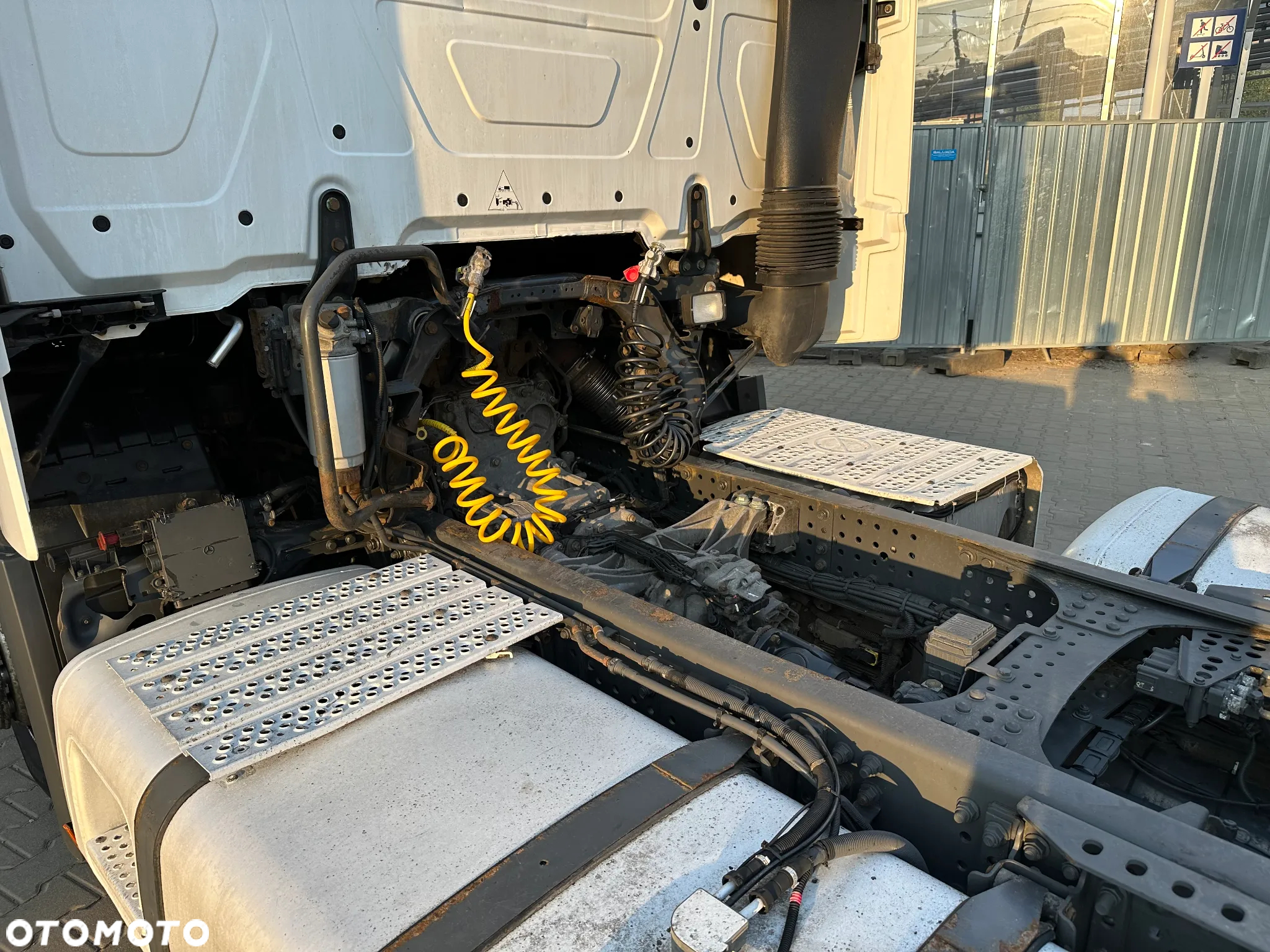 Mercedes-Benz Actros MP4 1845 - 9