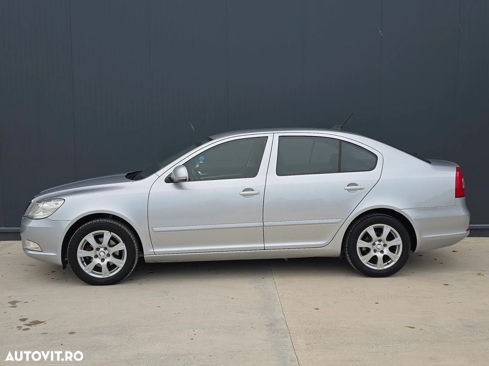 Skoda Octavia 1.6 TDI GREENLINE - 10