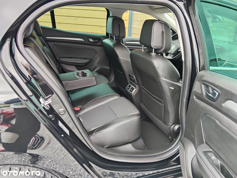 Renault Megane ENERGY dCi 130 BOSE EDITION - 26