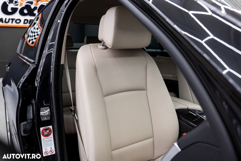 BMW Seria 5 520d Aut. - 13