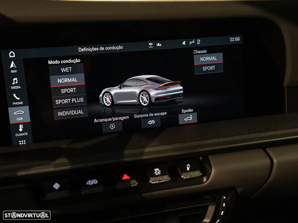 Porsche 911 (992) Carrera 4 PDK - 23