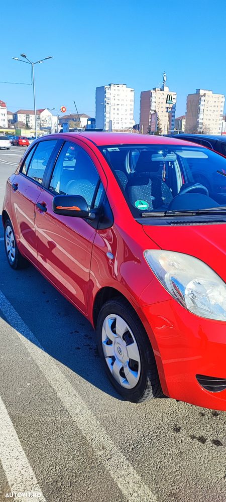 Toyota Yaris 1.0 VVT-i - 2