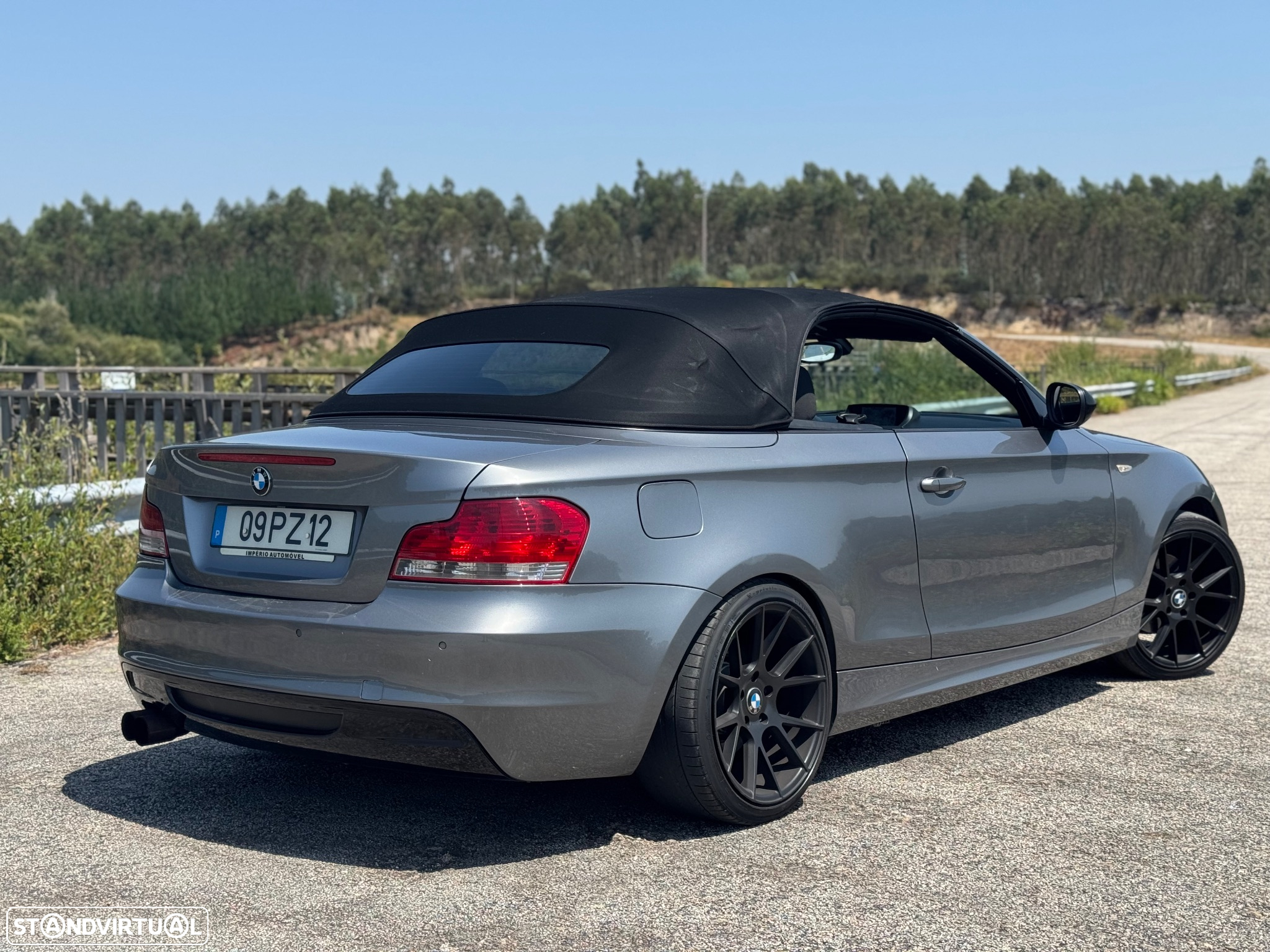 BMW 120 d Cabrio Limited Edition Lifestyle c/ M Sport Pack - 9