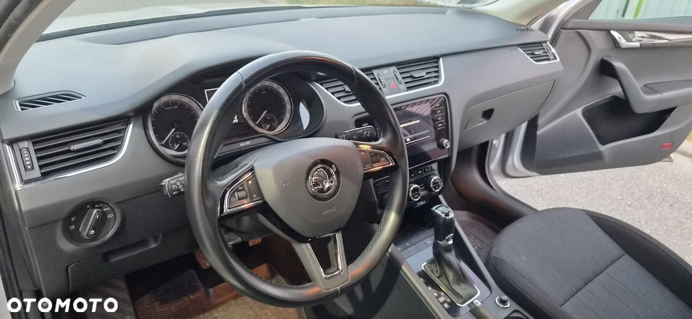 Skoda Octavia 2.0 TDI SCR Style DSG - 13