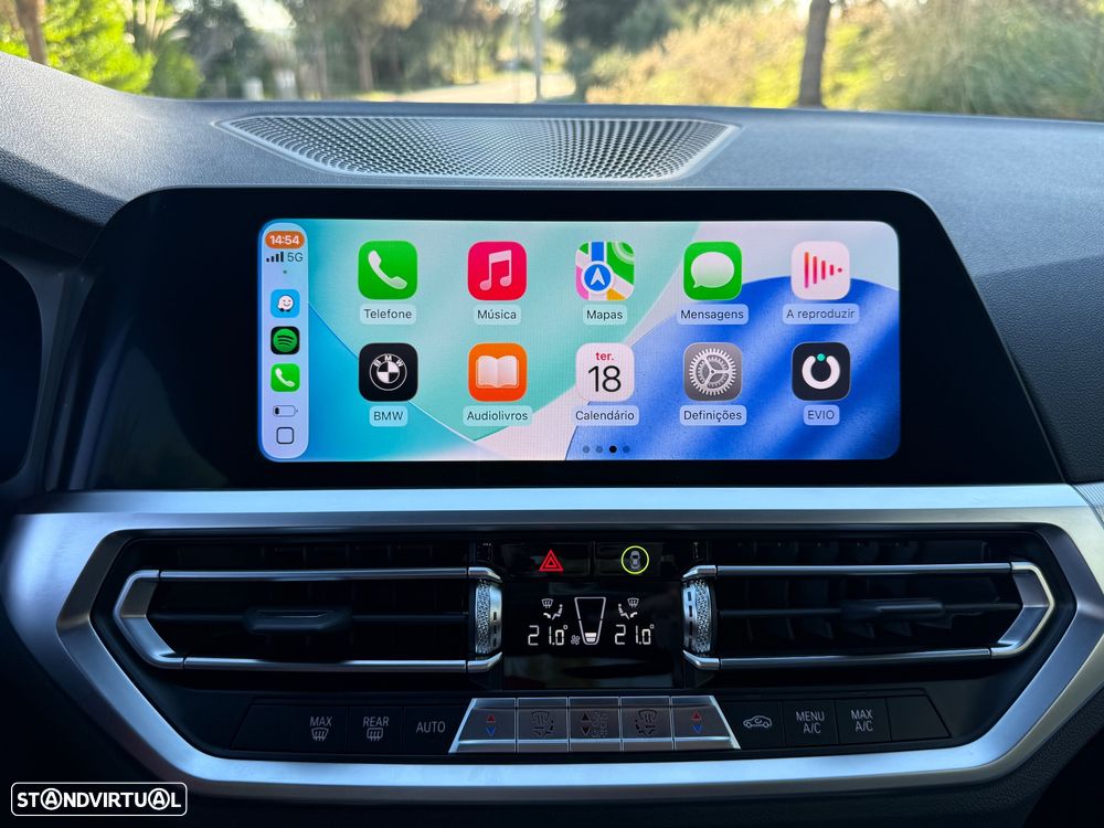 BMW 420 d Pack Desportivo M Auto - 17