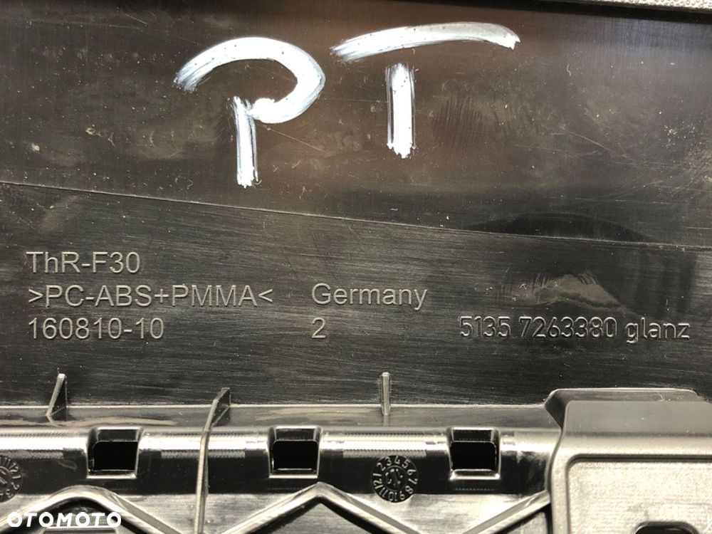 OSŁONA SŁUPKA TYŁ PRAWA - 49.00 PLN - BMW 3 (F30, F80) 2011 - 2018 340 i 240 kW [326 KM] benzyna - 4