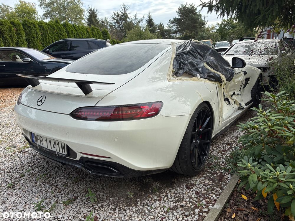 Mercedes-Benz AMG GT R - 3
