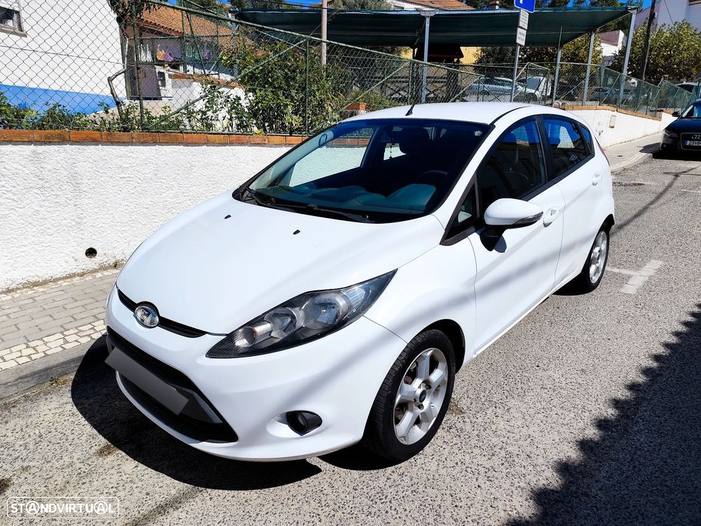 Ford Fiesta - 1