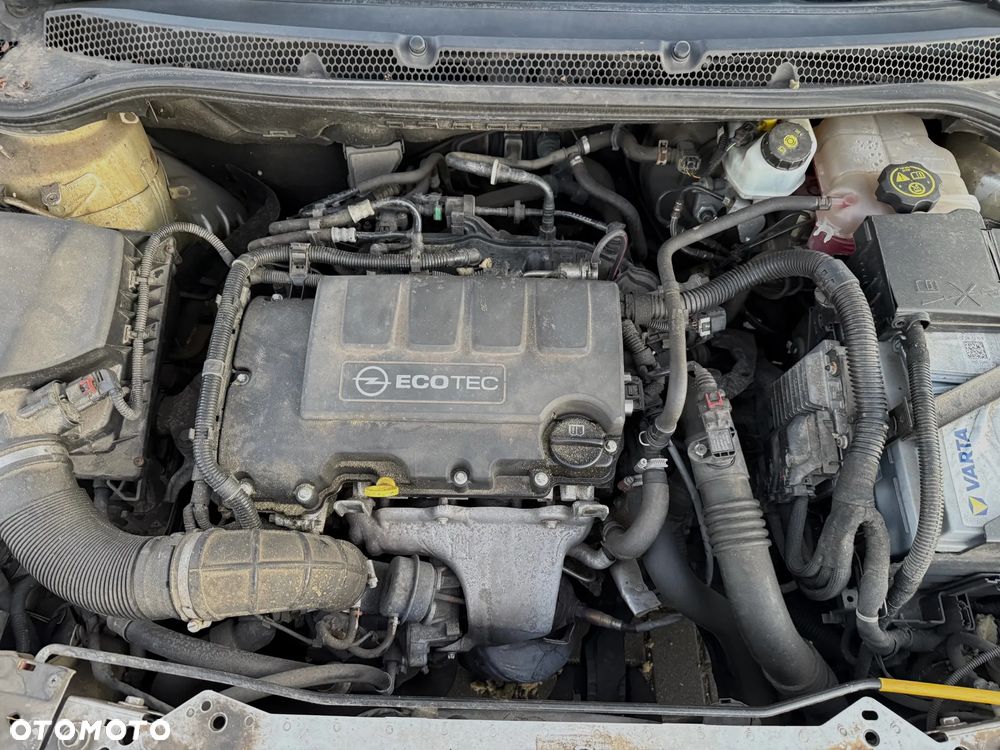 Opel Astra 1.4 Turbo Edition - 14