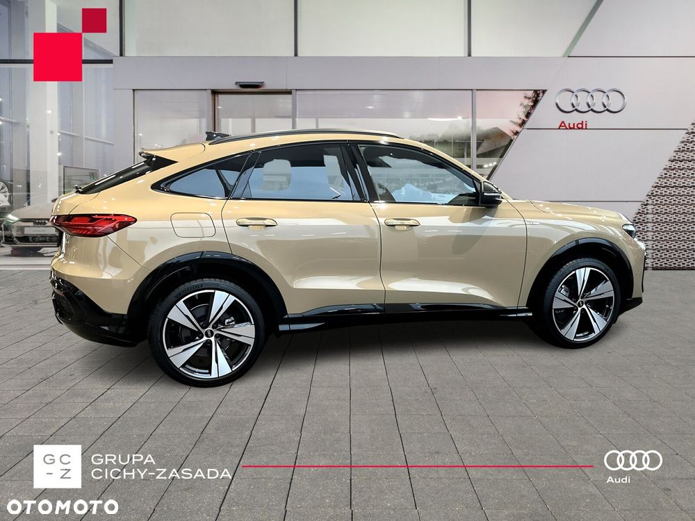 Audi Q5 Sportback - 6