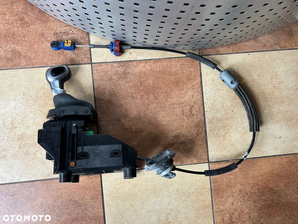 WYBIERAK LINKI BIEGÓW LEWAREK GAŁKA MIESZEK CITROEN C4 CACTUS LIFT 19r AUTOMAT 1.2 THP