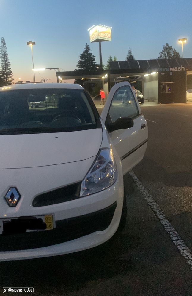 Renault Clio 1.5 dCi Confort - 4