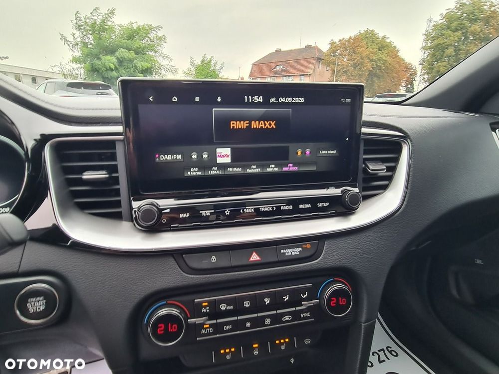 Kia Ceed 1.6 T-GDI GT DCT - 16