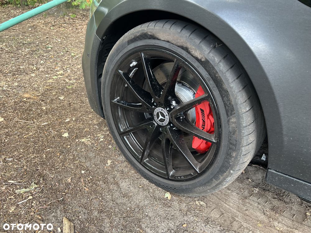 Mercedes-Benz Klasa E AMG 63 S 4-Matic+ - 21