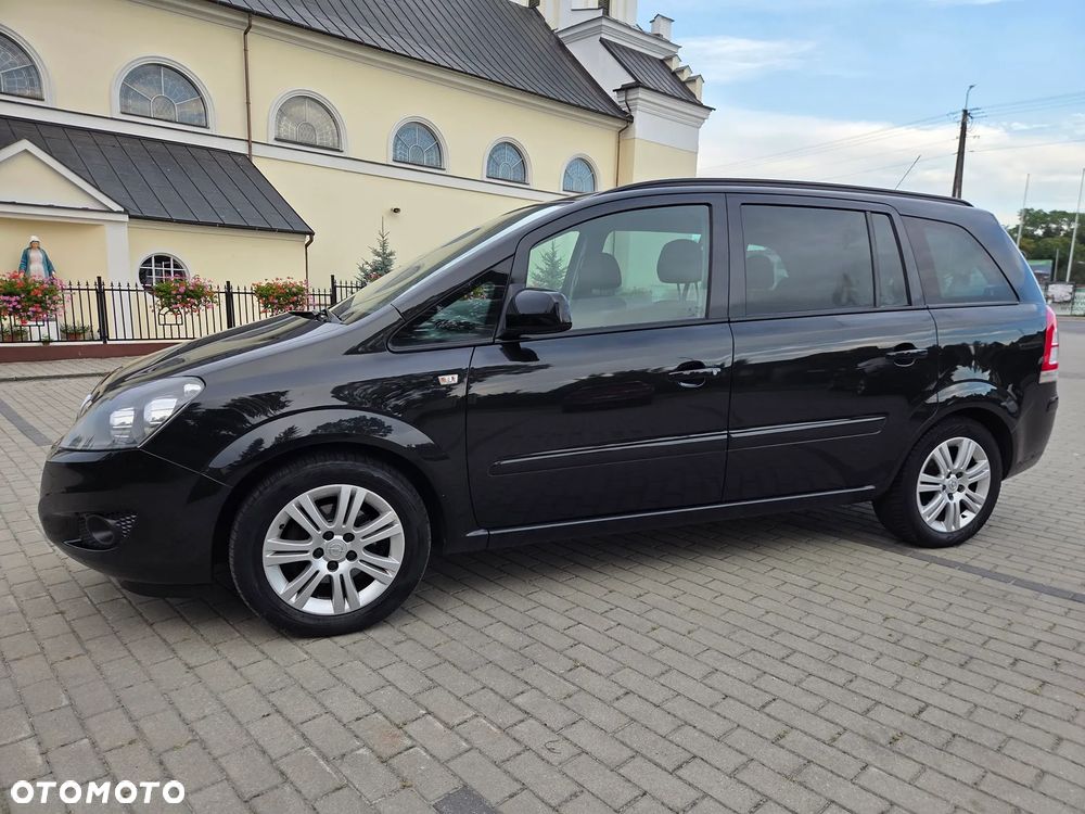Opel Zafira 1.8 Enjoy - 1