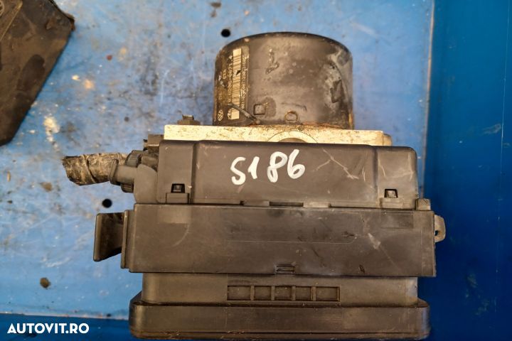 Pompa ABS 6Q0907379L 6Q0614117H Volkswagen VW Polo 4 9N [2001 - 2005] - 2