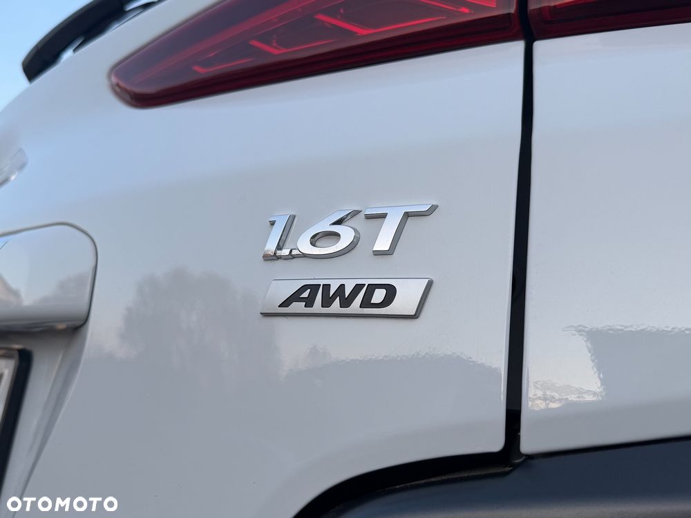 Hyundai Kona 1.6 T-GDI DCT 4WD Premium - 13
