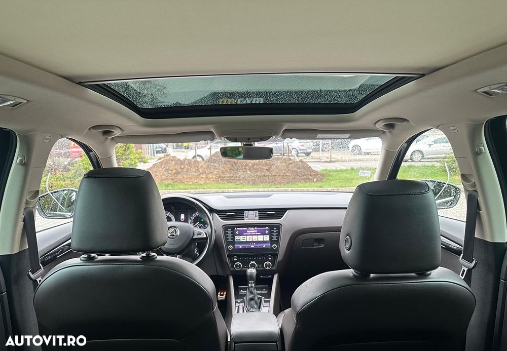 Skoda Octavia 2.0 TDI DSG Style - 24