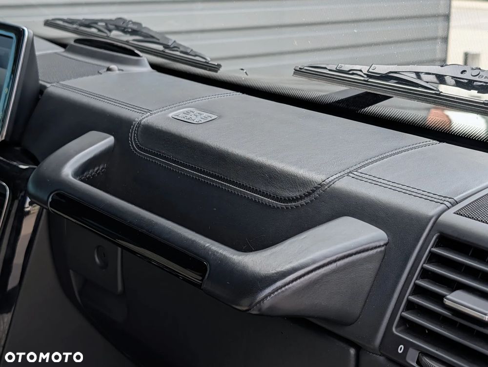 Mercedes-Benz Klasa G 63 AMG AMG SPEEDSHIFT 7G-TRONIC - 22