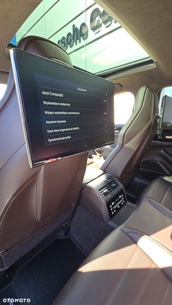 Porsche Panamera - 21