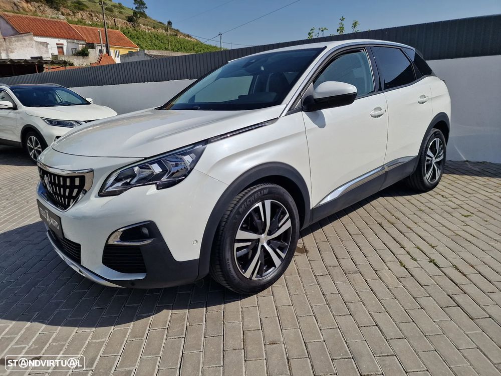 Peugeot 3008 PureTech 130 Stop & Start EAT6 Allure - 4