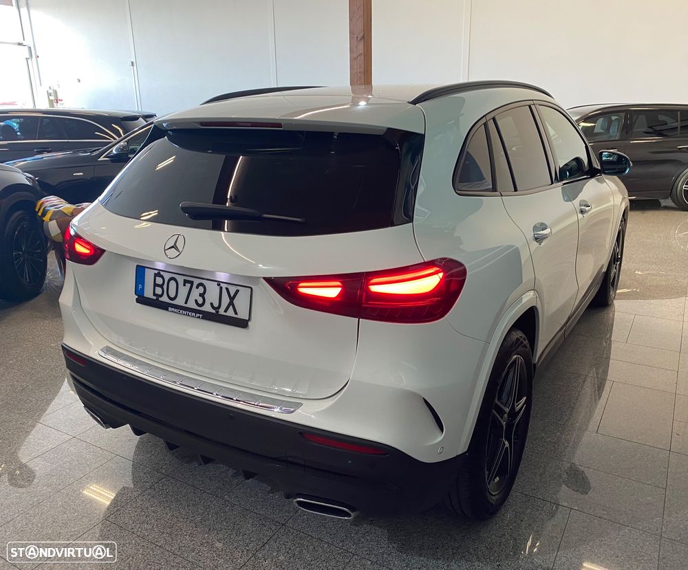 Mercedes-Benz GLA 180 d AMG Line - 3