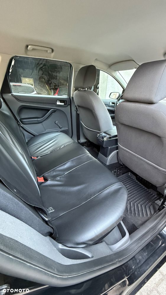 Ford Focus 1.6 TDCi Trend - 11