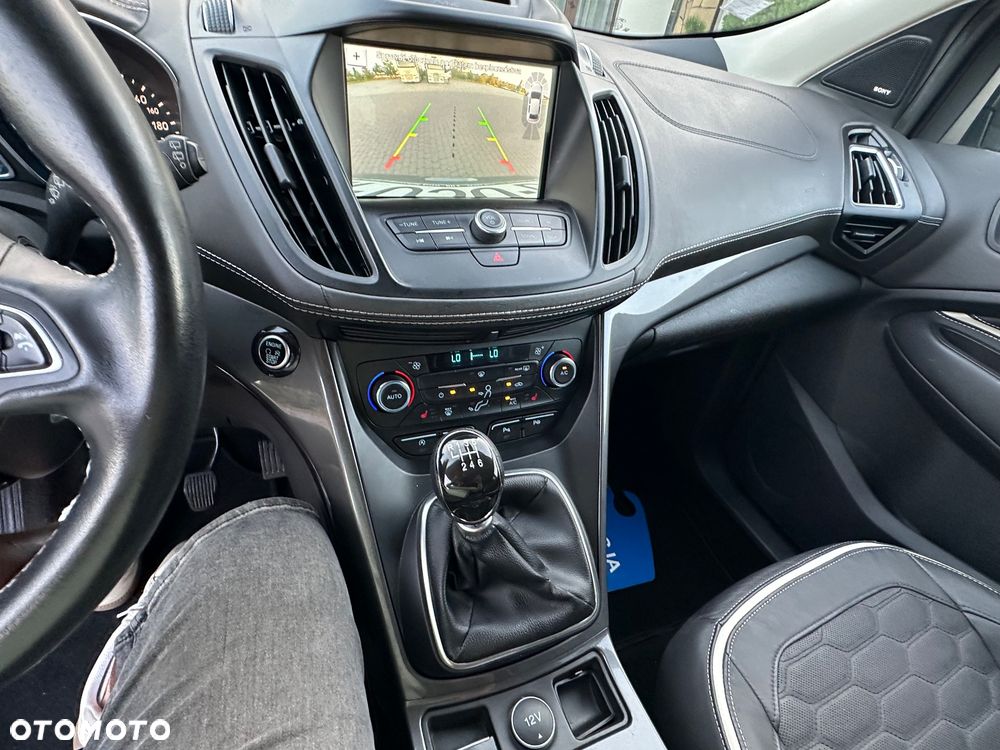Ford Kuga Vignale 2.0 TDCi AWD - 28
