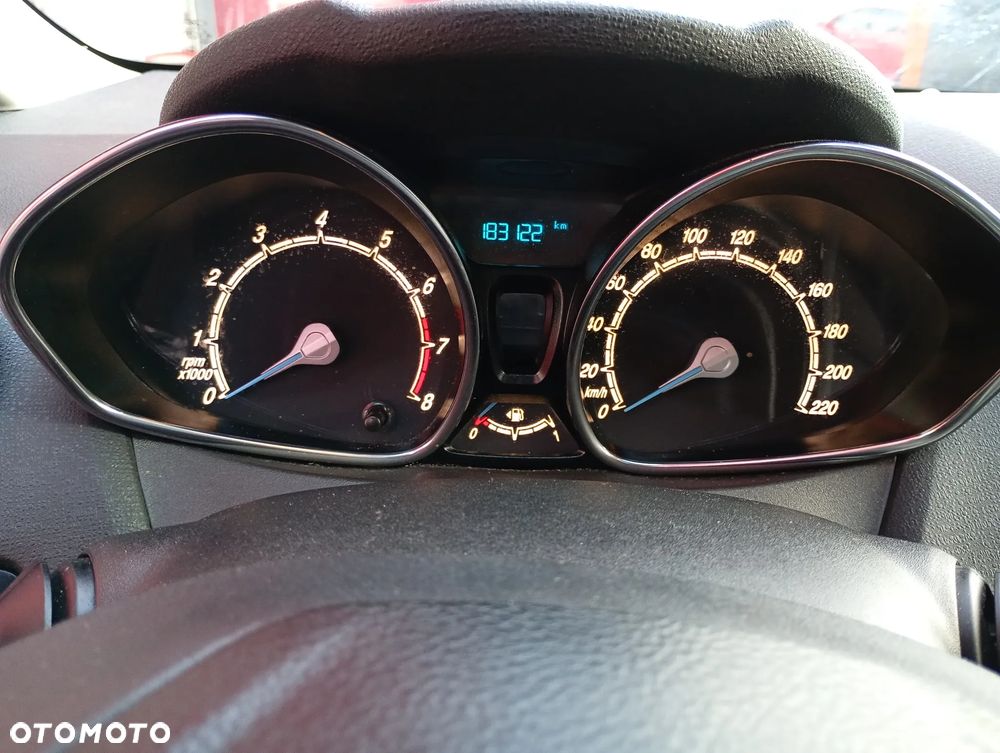 Ford Fiesta - 10