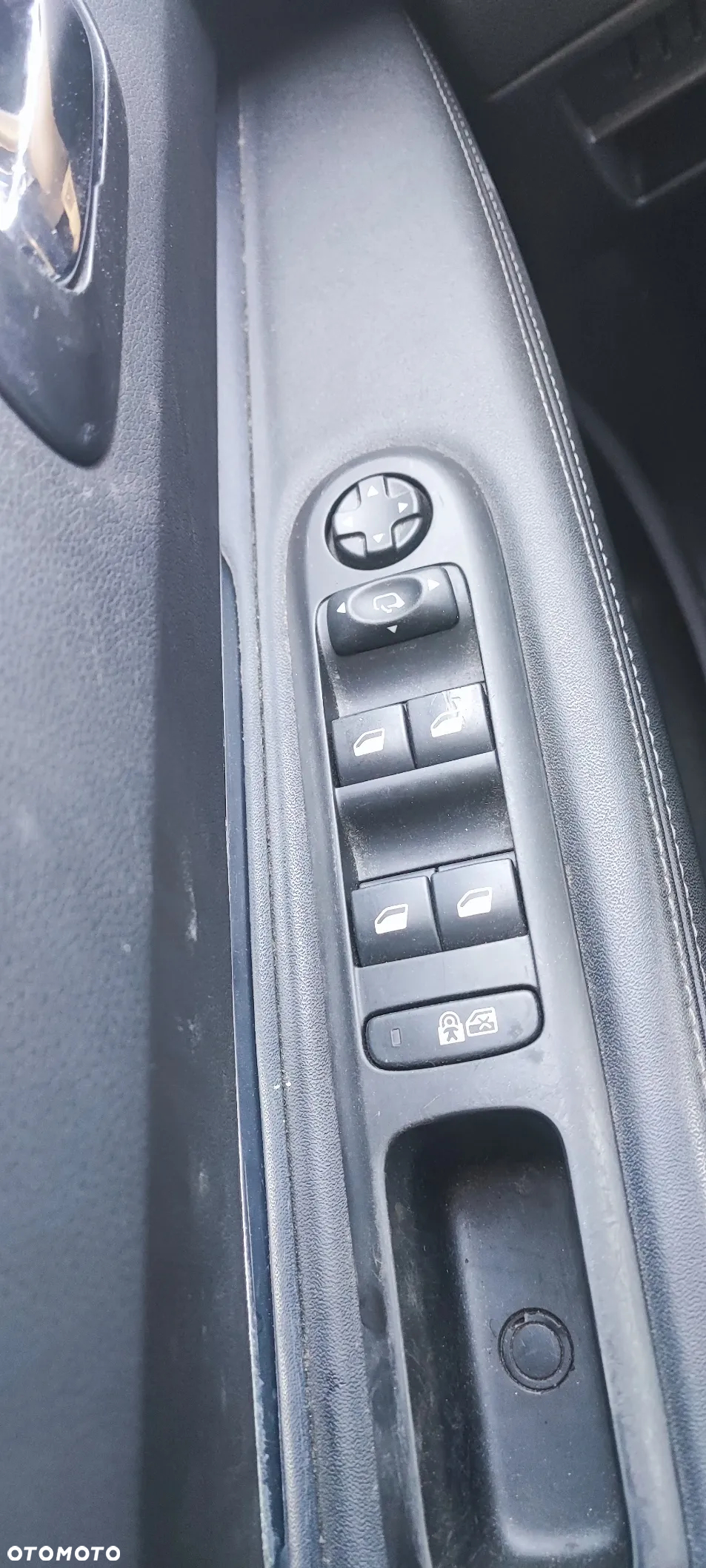 Peugeot 3008 HDi FAP 110 Platinum - 18