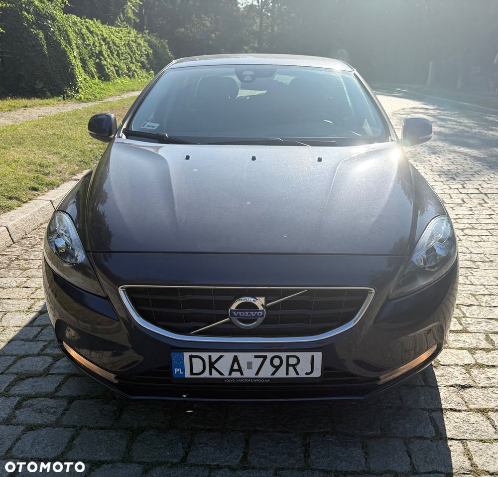 Volvo V40 ver-t3-momentum - 9