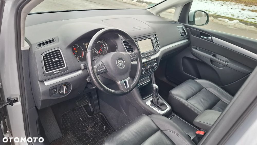 Volkswagen Sharan 2.0 TDI DSG Highline - 8
