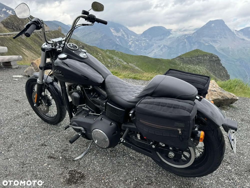 Harley-Davidson Dyna Street Bob - 4